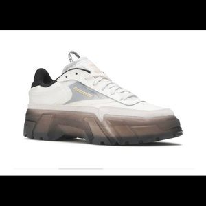 Reebok Cardi B club c